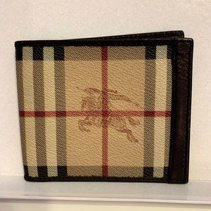 EUC authentic Burberry 'Haymarket' bifold wallet